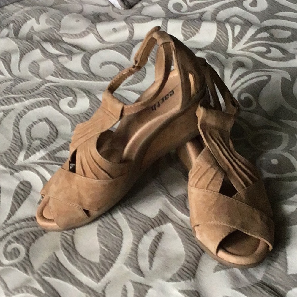 Earth Wedge Sandal